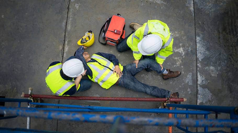 workers comp lawyer hurt on the job hurt onconstruction site accident