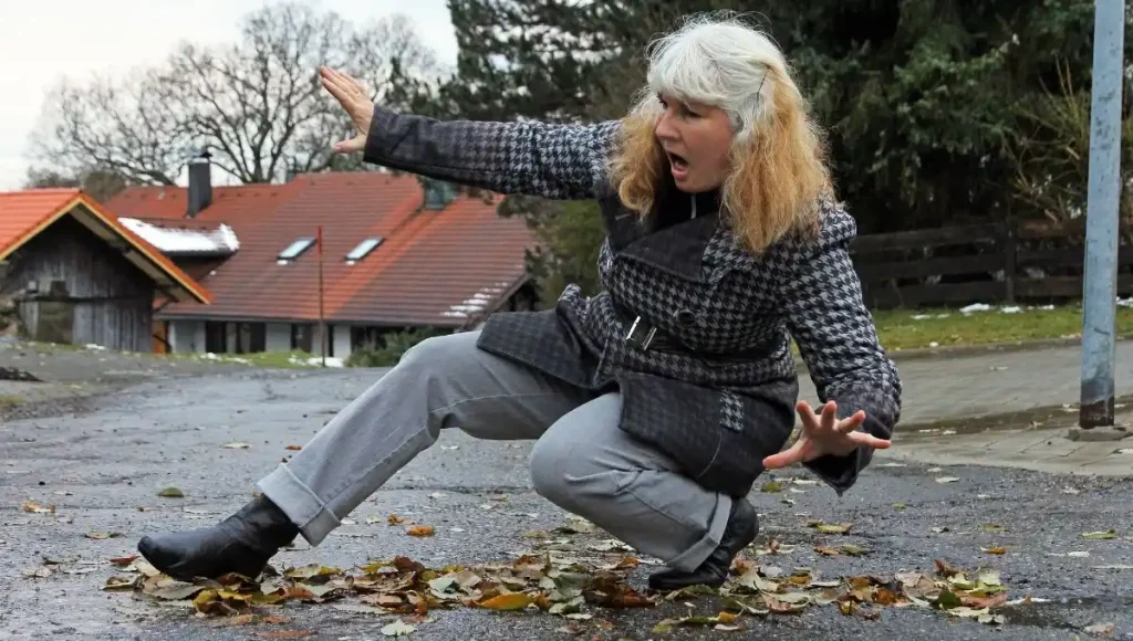Slip and fall accident because of dry leaves