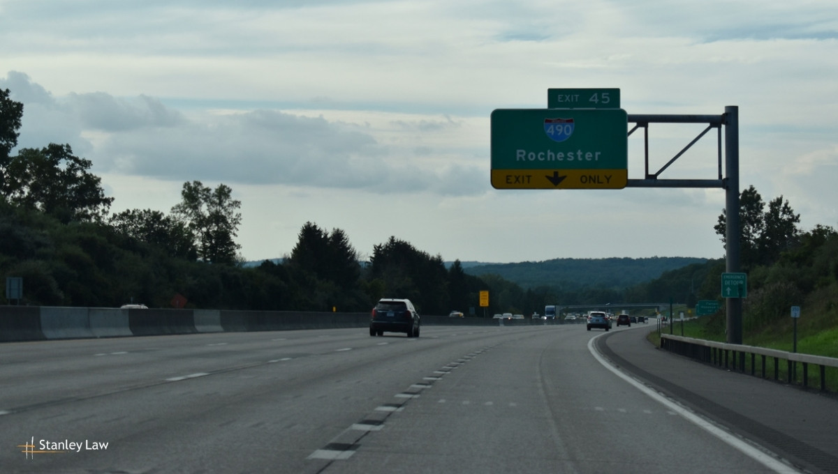 Perinton, NY - Injury Reported in Crash on I-490 Westbound Near Pittsford Victor Rd Onramp