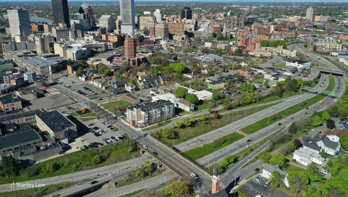 Rochester, NY - Injuries Collision on Inner Loop Near State St