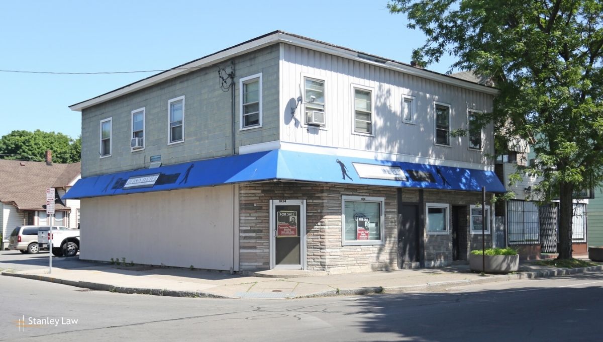 Rochester, NY – Injuries Reported in Vehicle Accident on Hudson Ave