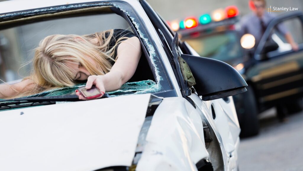 Woman dies after Wednesday evening car crash on Lake Avenue