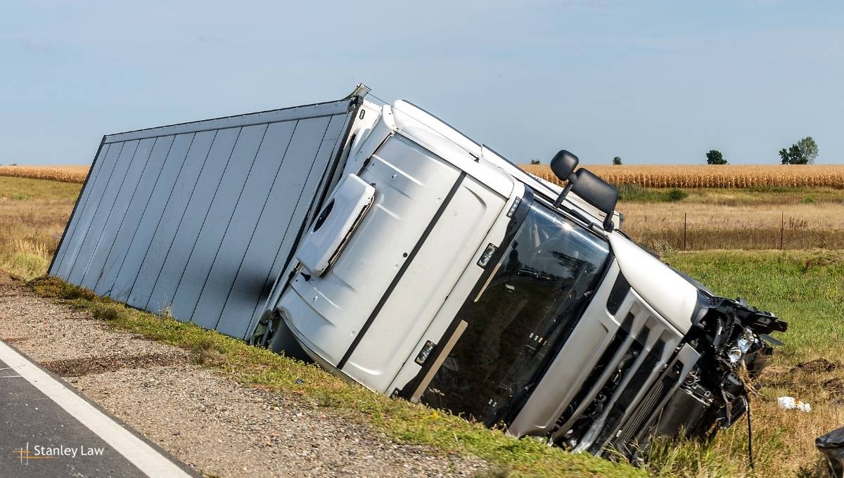 Schuylkill County, PA - Two Injured in Tractor-Trailer Crash on Route 309