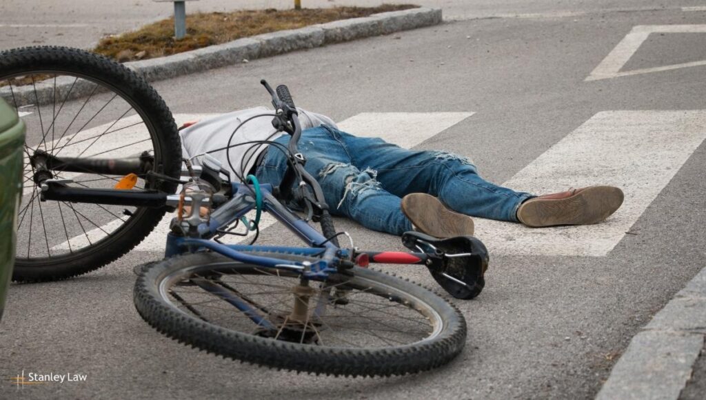 Batavia, NY – Bicyclist Injured in Collision at West Main St and River St