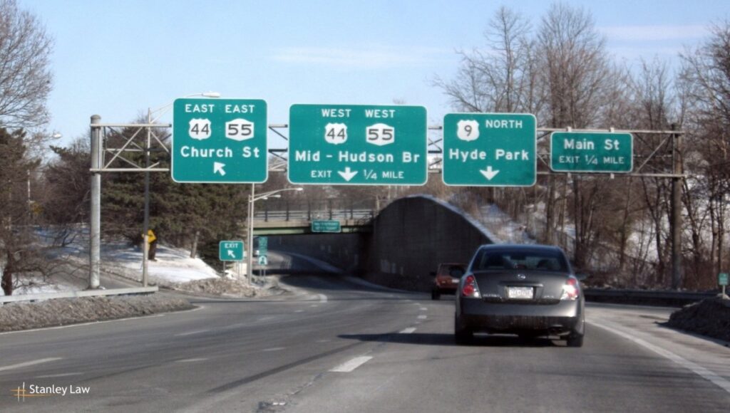 Gardiner, NY - Motorcycle and Vehicle Crash at Route 44/55 and Route 299