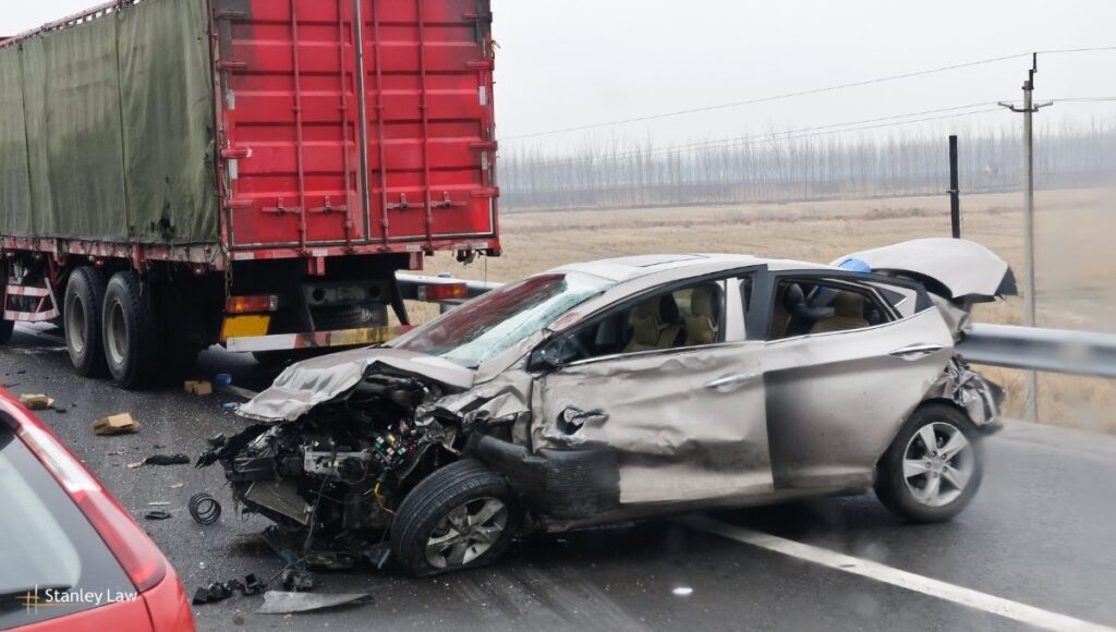 Lafayette, NY - Injuries Reported in Minivan Crash on I-81 North