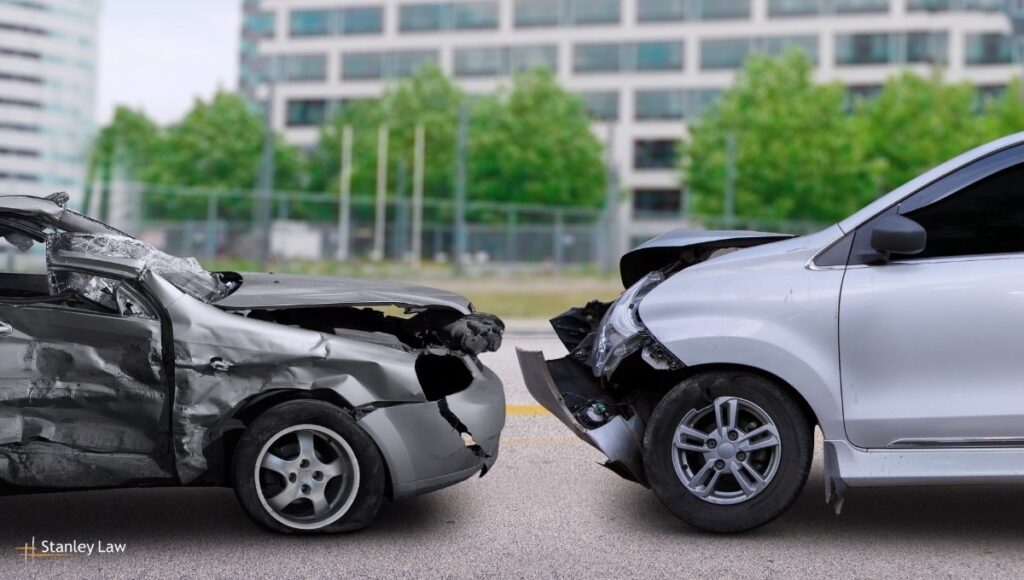 Rochester, NY - Injuries Reported in Multi-Vehicle Crash at Elmwood Ave and Mt Hope Ave