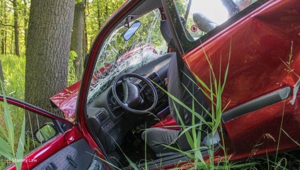 Scriba, NY – Driver Killed and Child Rescued in Crash on Lakeview Road