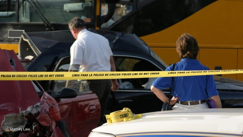 Rochester, NY - Injuries Reported in Crash at Lyndhurst St & Scio St