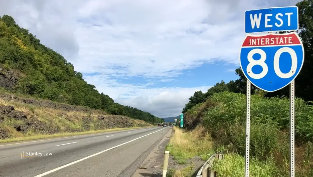 Multiple Injured in Rollover Crash on I-81 North