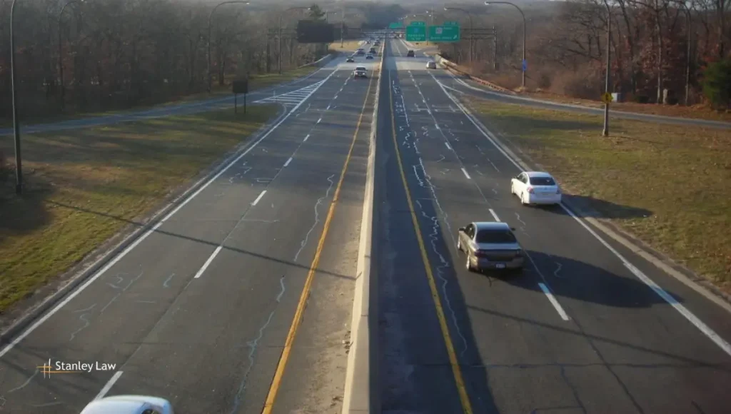 Two Injured in Northern State Parkway Crash