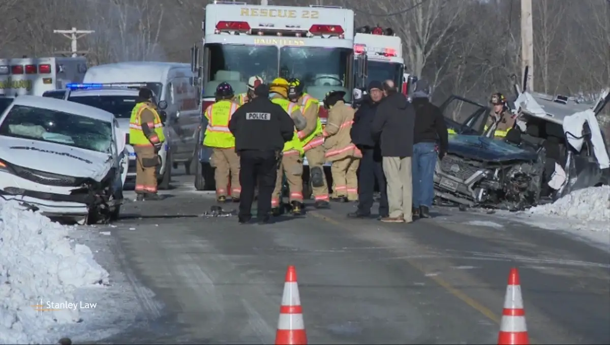 Two Injured in Fairlane Road
