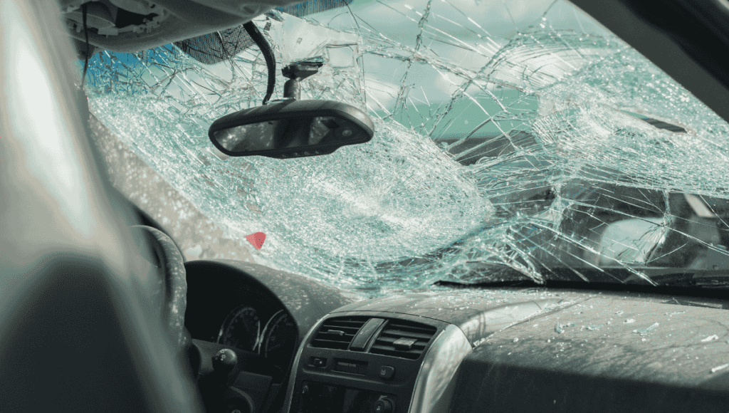 Three-Car Crash on Rome New London Road